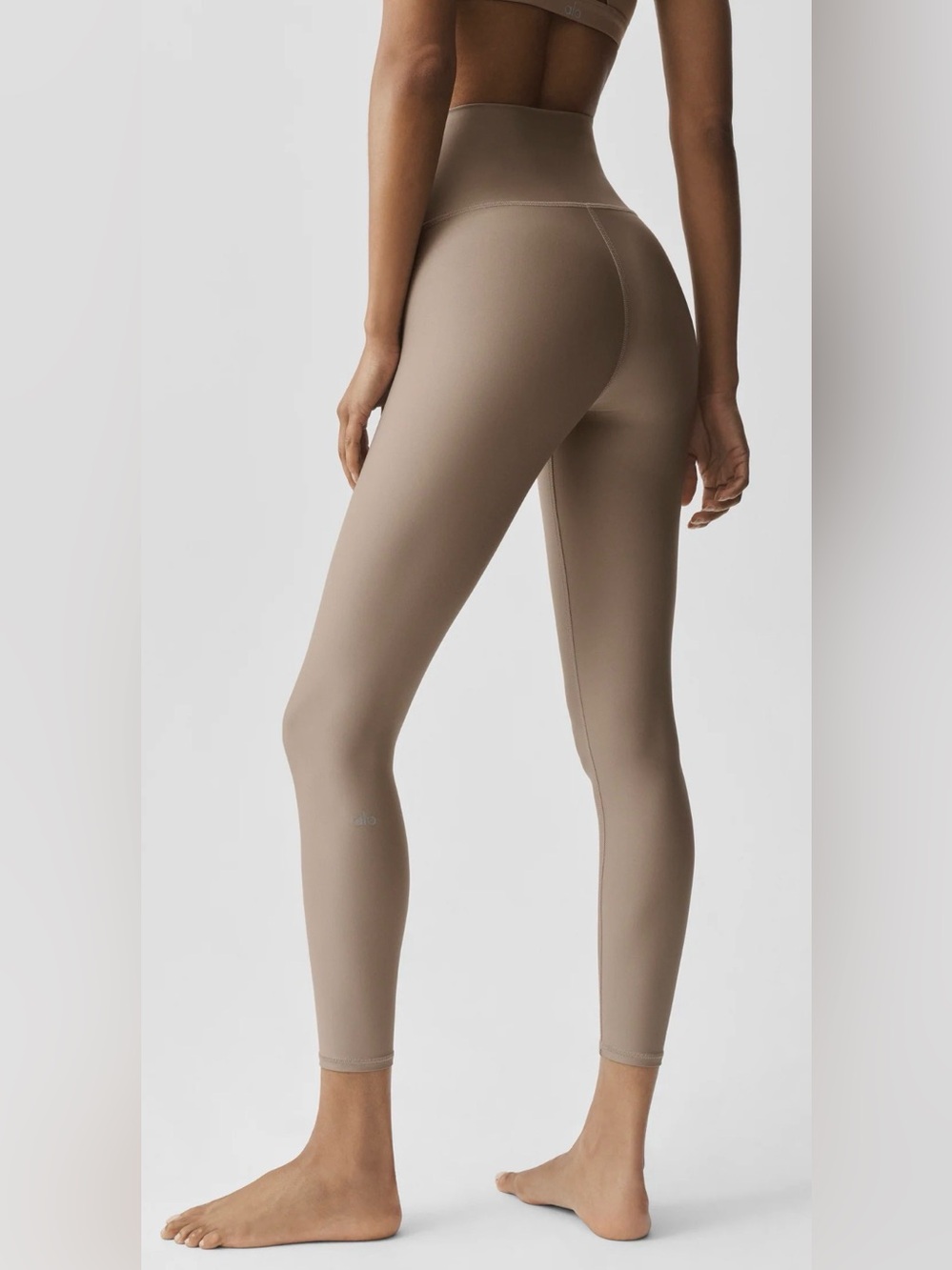 Alo Yoga Airlift High Waist Leggings Gravel Tan Size Small 7/8